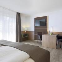 Studio (2 Adults)