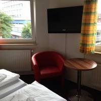 Single Room with Shared Bathroom