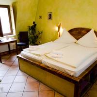 Double Room with Shared Bathroom
