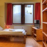 Apartment (1 Adult)