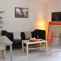 Apartment with Garden View 6