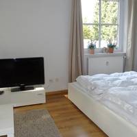 Studio (2 Adults)