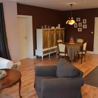 One-Bedroom Apartment - Frau Holle