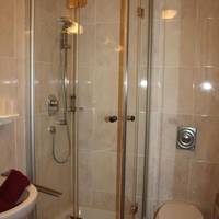 Comfort One-Bedroom Apartment ( 2 Adults )