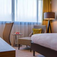 Deluxe River View, Guest room, 1King, River view