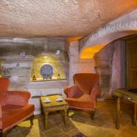 Standard Twin Cave Room