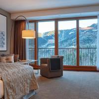 Mountain View Room