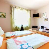 Double Room with External Private Bathroom