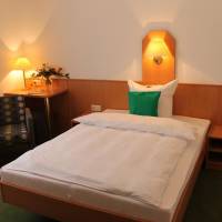 Single Room with Private Bathroom