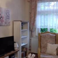 Apartment with Garden View