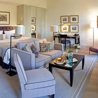 Stephanie Deluxe Double Room