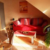 One-Bedroom Apartment with Balcony
