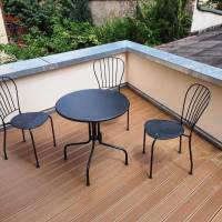 Two-Bedroom Apartment with Terrace (App.Paula)