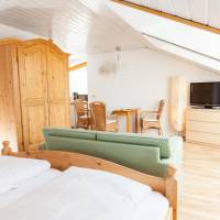 Studio (3 Adults)