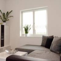 One Bedroom Apartment with Balcony - Right 