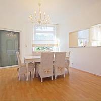 Single Room with Shared Shower and Toilet