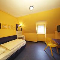 Single Room with Shared Bathroom
