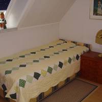 Single Room with Shared Bathroom (Near Fairground)