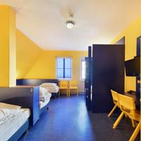 Bed in 6-Bed Mixed Dormitory Room