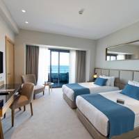 Deluxe Room with Sea View