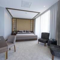 Master Suite with City View