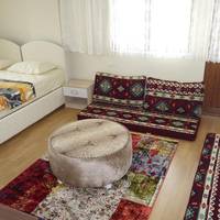 3 Bedroom Deluxe Apartment with Garden View