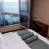 Deluxe Room with Sea View