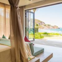 Beachfront Villa - Private Pool