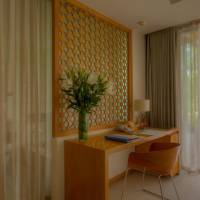 Beachfront Condo Twin Room