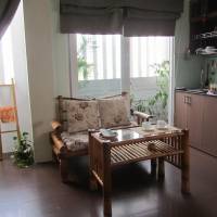 One-Bedroom Apartment with Garden