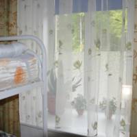 Кровать в общем номере