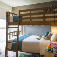 1 Bedroom with Bunkbeds Suite Ocean View