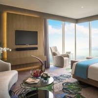1 King Bed Panorama Ocean View Suite
