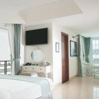 Suite with Sea View and Balcony