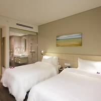 Premier Twin Room