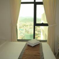 Two-Bedroom Apartment with Balcony and City View 