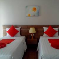 Superior Twin Room with City View