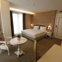 Deluxe Room with Sea View