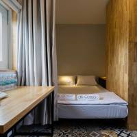 Quadruple Room with Shared Bathroom