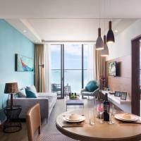 Executive One-Bedroom Apartment - Ocean Front