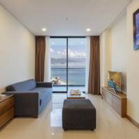 One Bedroom Apartment with Sea View
