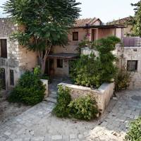 Traditional House - Avra