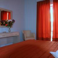 Deluxe One-Bedroom Apartment with Double Bed