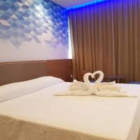 Deluxe Double or Twin Room with Inland View