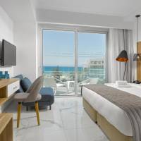 Superior Double or Twin Room with Front Sea View