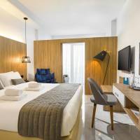 Deluxe Suite Sea View (2 Adults + 2 Children)