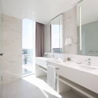 One-Bedroom King Suite