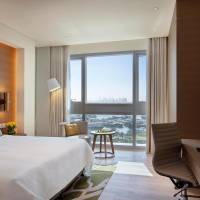 Club Rotana Suite Creek view