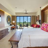 Preferred Club Junior Suite Ocean View King