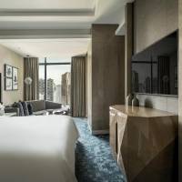Four Seasons King Suite with Park View